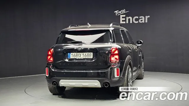 Mini Countryman — Фото автомобиля 4