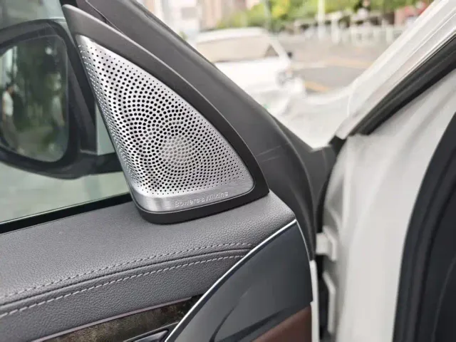 BMW 6 Series Gran Turismo — Фото автомобиля 11