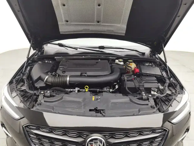 Buick Regal — Фото автомобиля 6