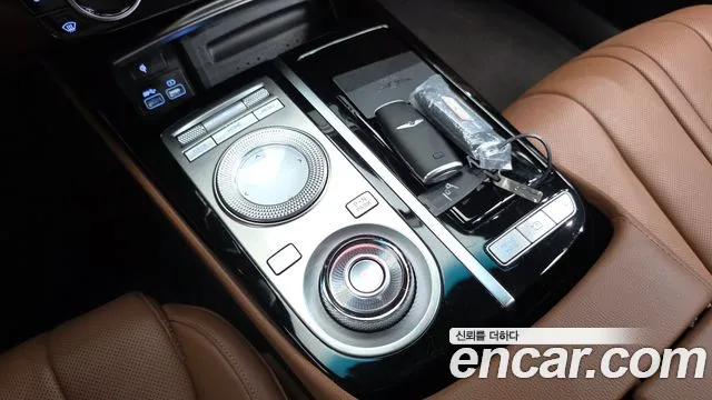 Genesis G80 Бензин 2.5 турбо AWD — Фото автомобиля 8