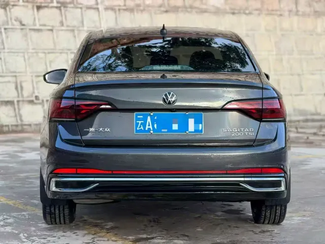 Volkswagen Sagitar — Фото автомобиля 9