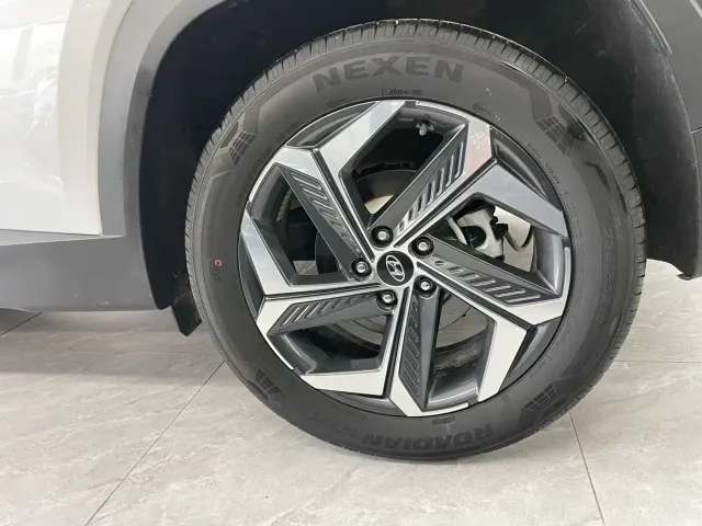 Hyundai Tucson — Фото автомобиля 21