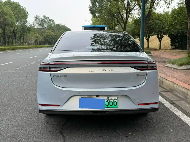 GAC Aion S Plus — Фото автомобиля 8