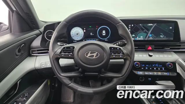 Hyundai AVANTE Новый Avante (CN7) — Фото автомобиля 14