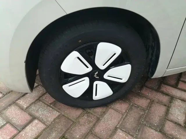 Wuling Hongguang Mini EV — Фото автомобиля 22