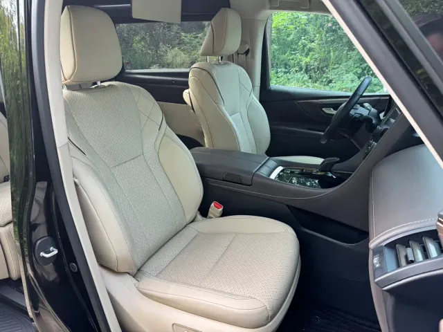 Toyota Vellfire — Фото автомобиля 13