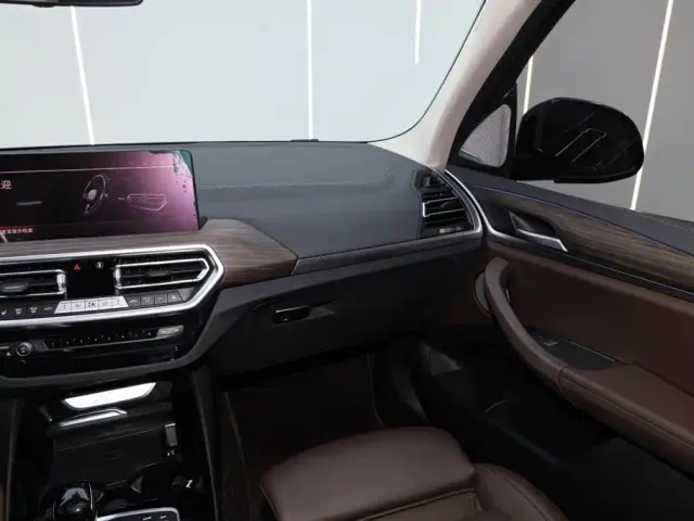 BMW X3 — Фото автомобиля 25