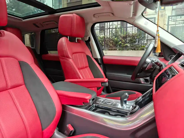Land Rover Range Rover Sport — Фото автомобиля 16