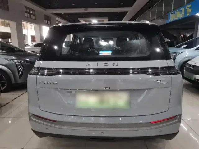 GAC Aion Y — Фото автомобиля 3