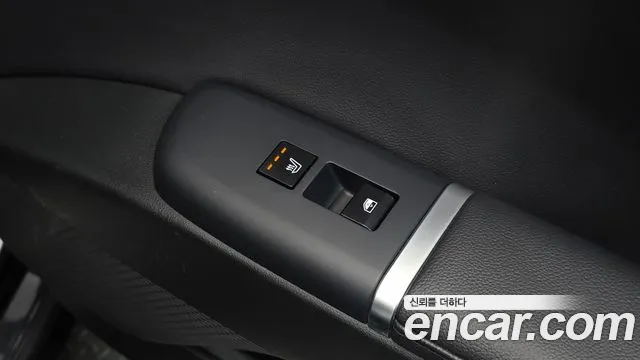 Hyundai Grandeur GN7 — Фото автомобиля 25