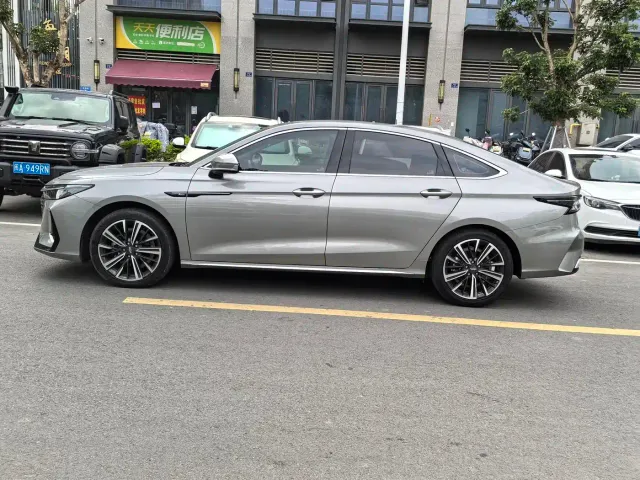 Chery Arrizo 8 — Фото автомобиля 4