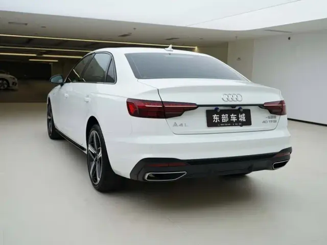 Audi A4L — Фото автомобиля 5