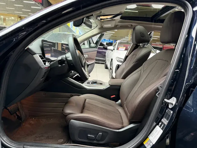 BMW i3 — Фото автомобиля 9