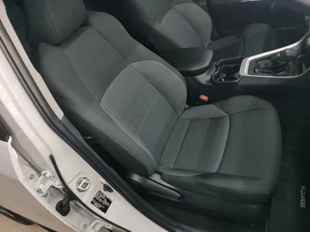 Toyota Wildlander — Фото автомобиля 24