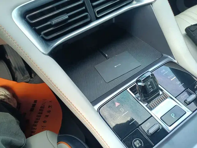 BYD Song PLUS — Фото автомобиля 8