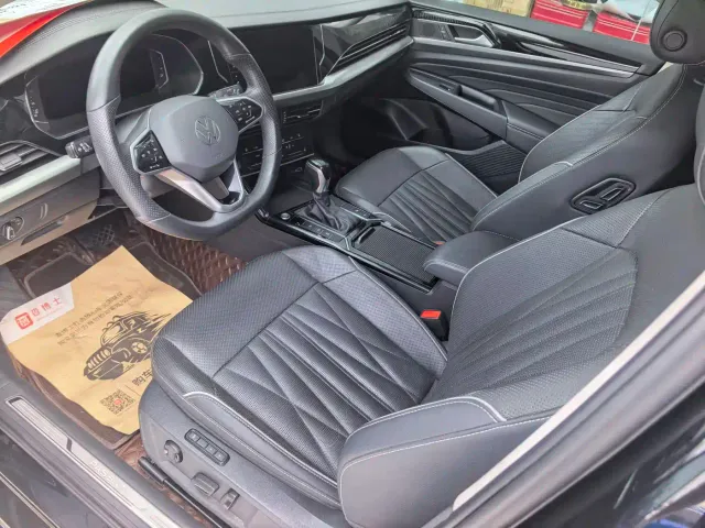 Volkswagen Passat — Фото автомобиля 5
