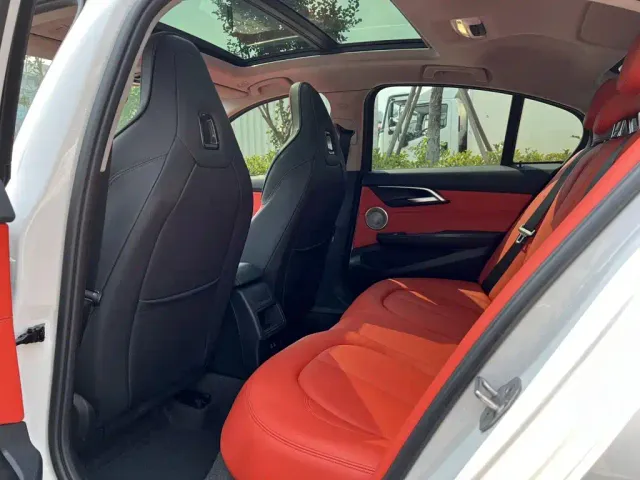 BMW 1 Series — Фото автомобиля 7