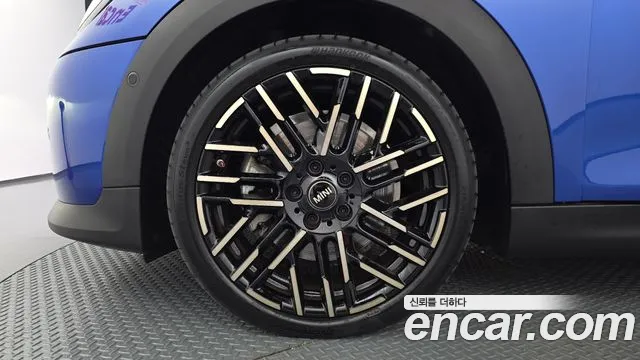 MINI Cooper 4th Gen — Фото автомобиля 5