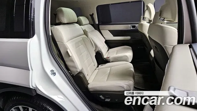 Hyundai Santafe Santa Fe (MX5) Бензин 2.5T 2WD — Фото автомобиля 12