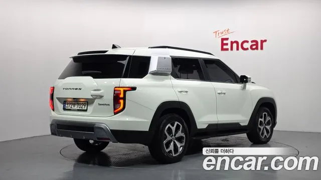 KG_Mobility_Ssangyong Torres Torres Бензин 1.5 2WD — Фото автомобиля 2