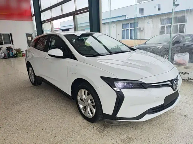 Buick Velite 6 — Фото автомобиля 3