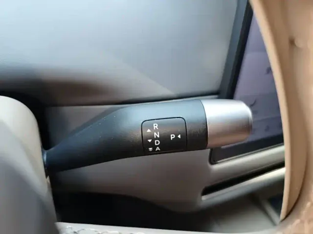 Li Auto i6 — Фото автомобиля 13
