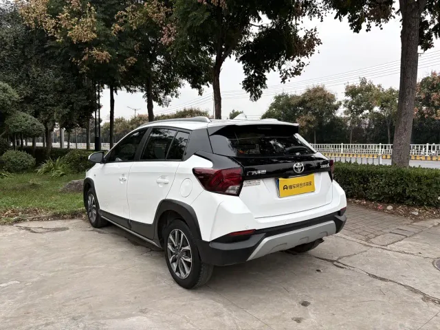 Toyota YARiS L Zhi Xuan — Фото автомобиля 3