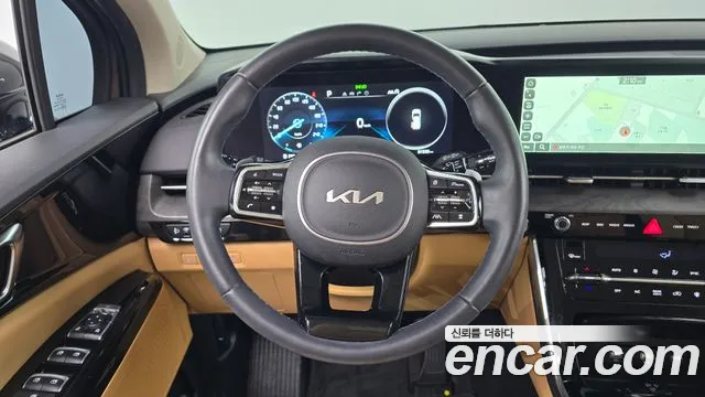 Kia Canival — Фото автомобиля 13