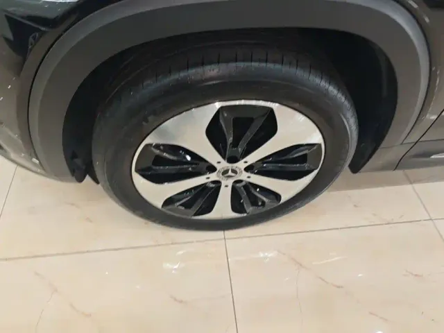 Mercedes-Benz GLB-Class — Фото автомобиля 22