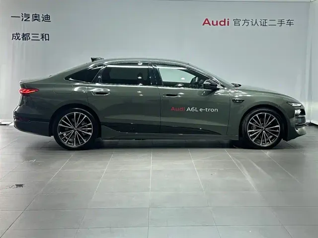 Audi A6L e-tron — Фото автомобиля 3