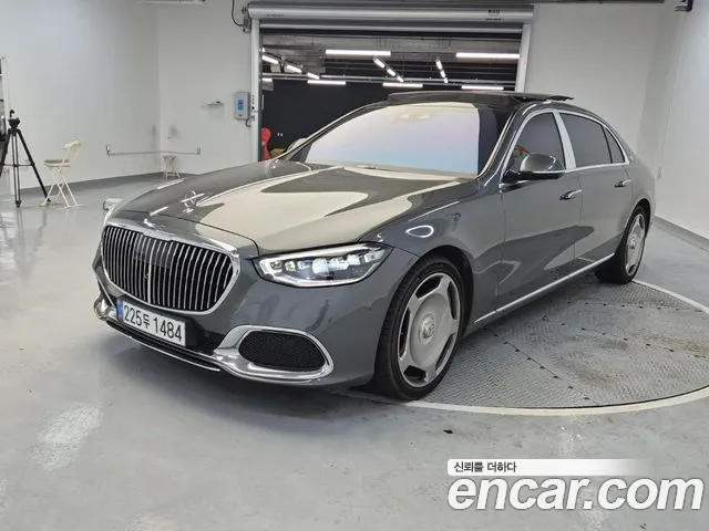 Mercedes-Benz S-Class — Фото автомобиля 20