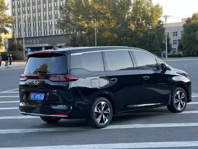 GAC Trumpchi M6 — Фото автомобиля 6
