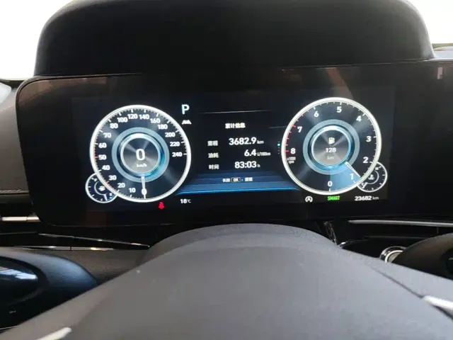Hyundai Mistra — Фото автомобиля 11