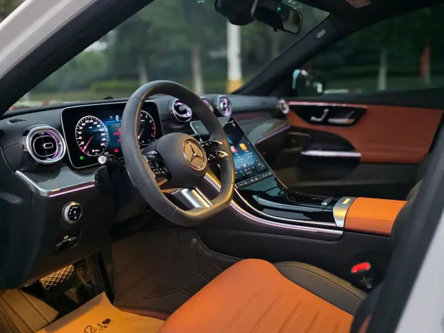 Mercedes-Benz C-Class — Фото автомобиля 6