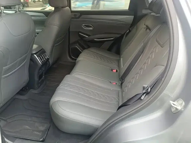 BYD Song L DM-i — Фото автомобиля 16
