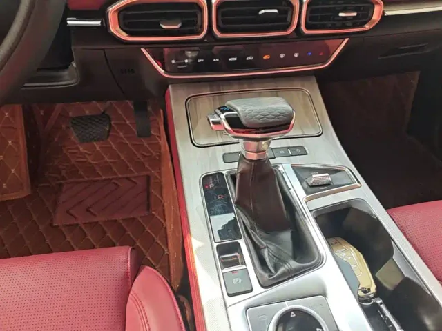 Jetour X70 Plus — Фото автомобиля 13