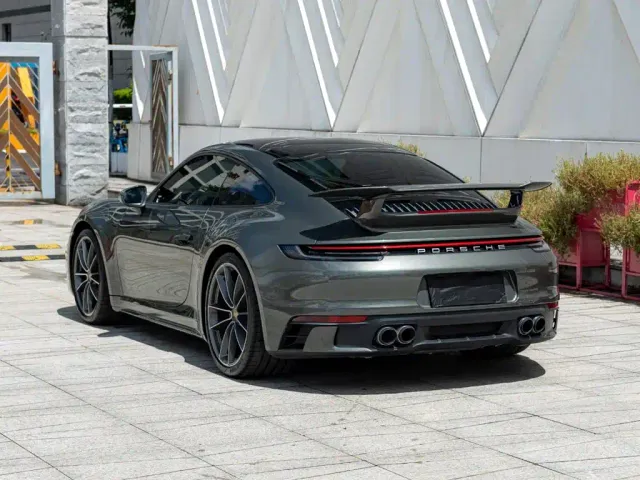 Porsche 911 — Фото автомобиля 6