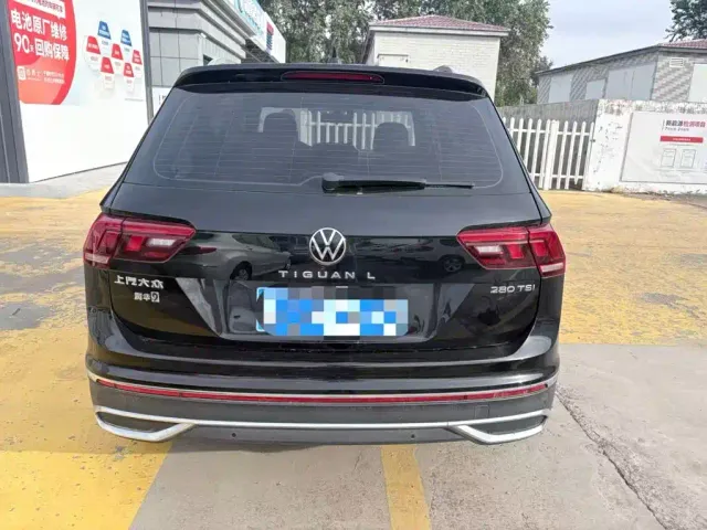Volkswagen Tiguan L — Фото автомобиля 3