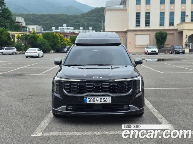 Kia Carnival Generation 4 — Фото автомобиля 3