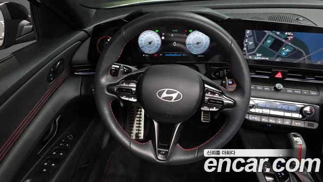 Hyundai Avante CN7 — Фото автомобиля 12