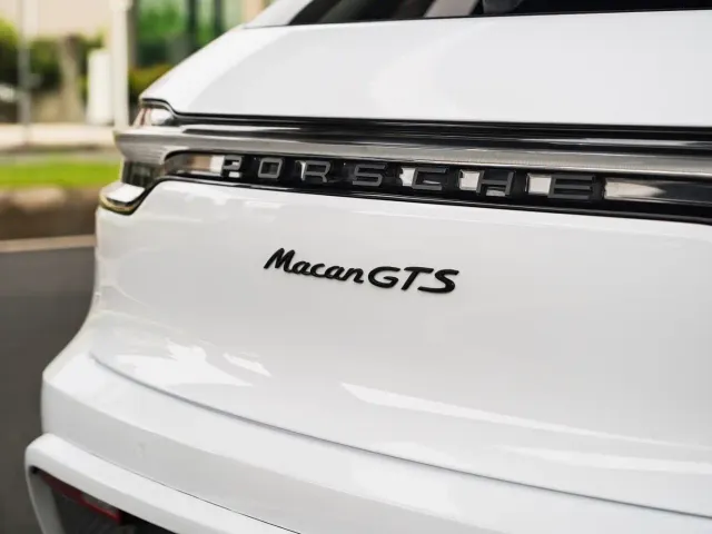 Porsche Macan — Фото автомобиля 24