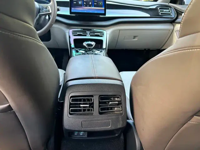 BYD Qin PLUS — Фото автомобиля 10