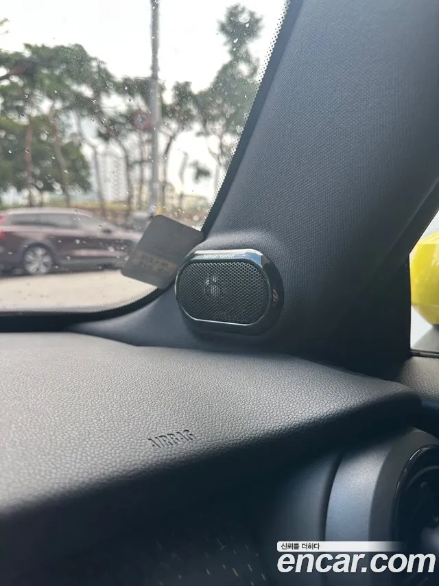 MINI Cooper Cooper Electric — Фото автомобиля 12