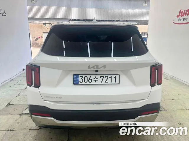 Kia Sorento — Фото автомобиля 3