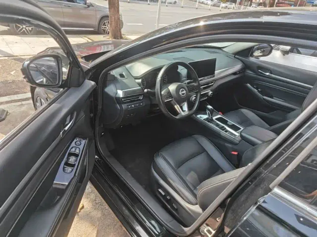 Nissan Teana — Фото автомобиля 15