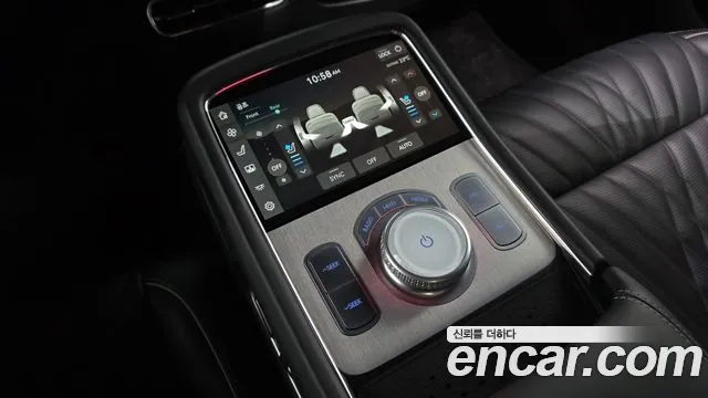 Genesis G90 Бензин 3.5 турбо AWD — Фото автомобиля 5