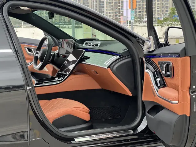 Mercedes-Benz S-Class — Фото автомобиля 7