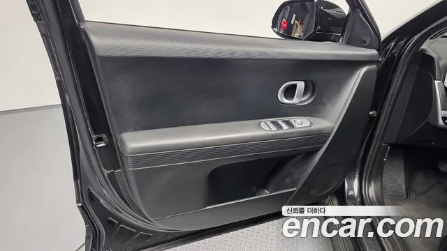 Hyundai Ioniq 5 — Фото автомобиля 13