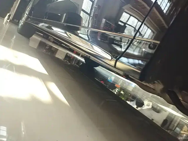 Toyota Alphard — Фото автомобиля 20