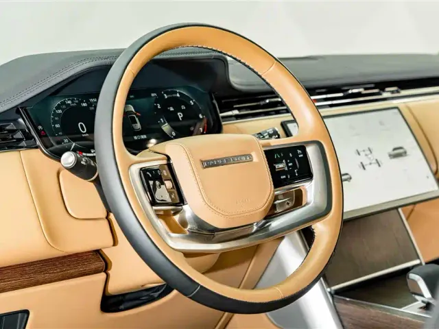 Land Rover Range Rover — Фото автомобиля 11